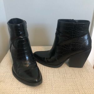 Black crocodile patent leather booties